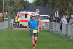 10-km979